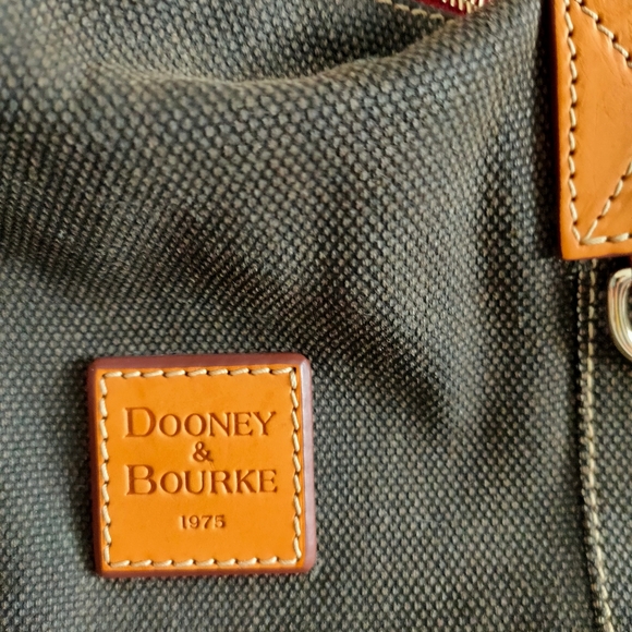 Dooney & Bourke Purse - Picture 3 of 13